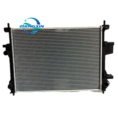 OE NO. 302000021AA Kühlsystem für Wasserbehälter Automobilwärmer für Chery Tiggo 8