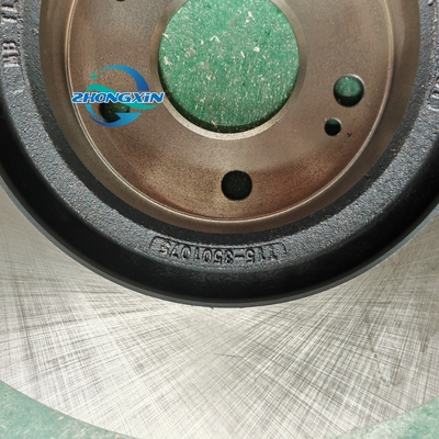 Chery Autoteile Frontbremsscheibe T15-3501075 für den Arrizo 7-Systemmotor der ersten Generation